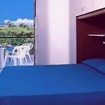 Апартаменти Comfortable With Terrace-beahost